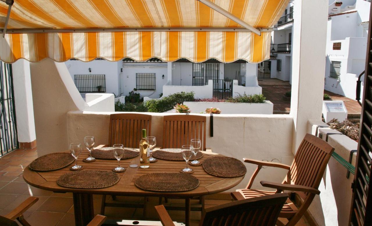 Appartement Costa Del Sol, Puerto De La Duquesa à Castillo de Sabinillas Extérieur photo